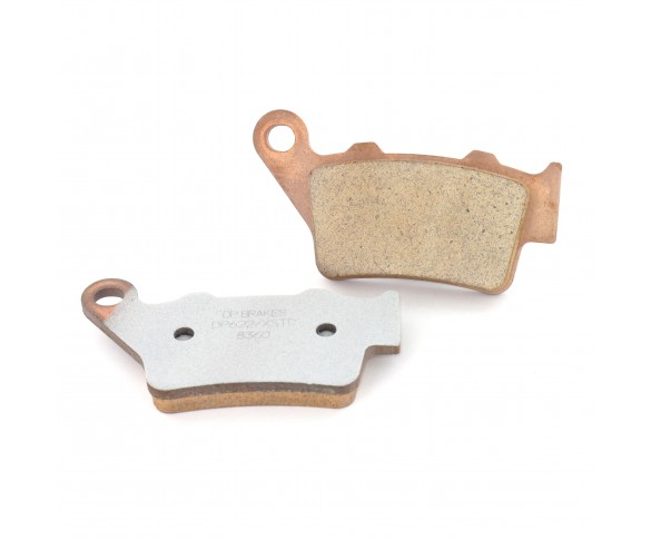 DP Brakes, Bromsbelägg, BAK, KTM 94-03 250 EXC, 03 250 EXC-F, 94-02 250 SX, 94-03 125 EXC/125 SX/300 EXC, 95-96 400 LC4, Husqvarna 05 SM-R 450, 03-04 TC 450, 03-05 TE 450, 96-03 CR 250, 03-13 TE 250, 96-13 WR 250, 95-98 TE 350, 06-08 125 SMS, 10 125 SMS/W