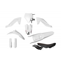 Rtech, Plastkit, Revolution ink sadel, SVART VIT, TALARIA 23-25 STING