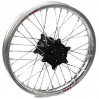 Haan Wheels, Komplett Hjul, 2,50, 18", BAK, SILVER SVART, KTM 19-23 350 EXC-F, Husqvarna 14-16 FE 450, 14-16 FE 250/TE 250, 14-16 FE 350, 14-16 TE 125/FE 501/TE 300, GasGas 21-23 EC 250/EC 250F, 21-23 EC 350F/EC 300